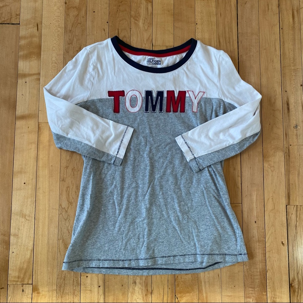 Tommy Gray Tee